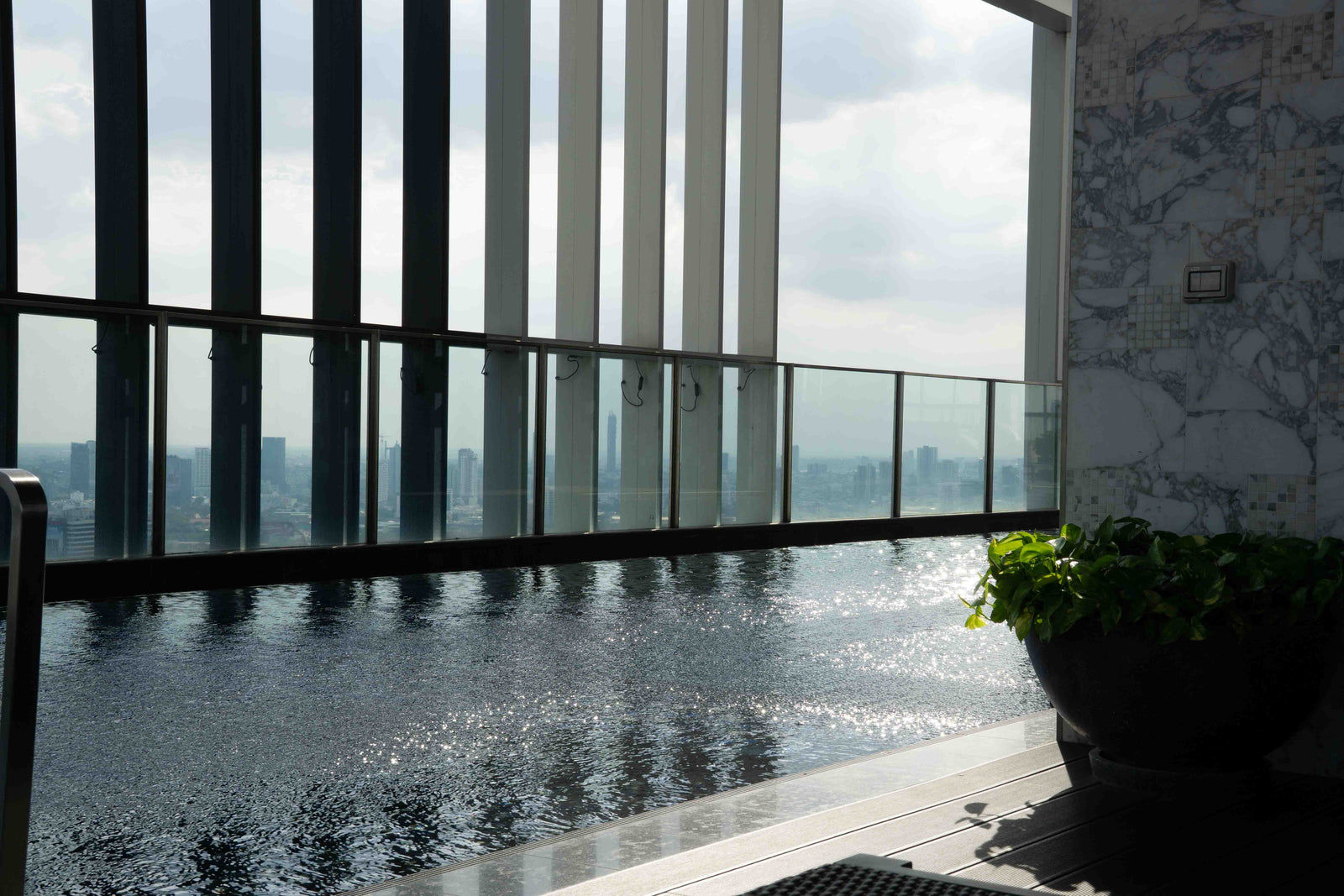 Bangkok-Pool-FabioGoncalves — 1