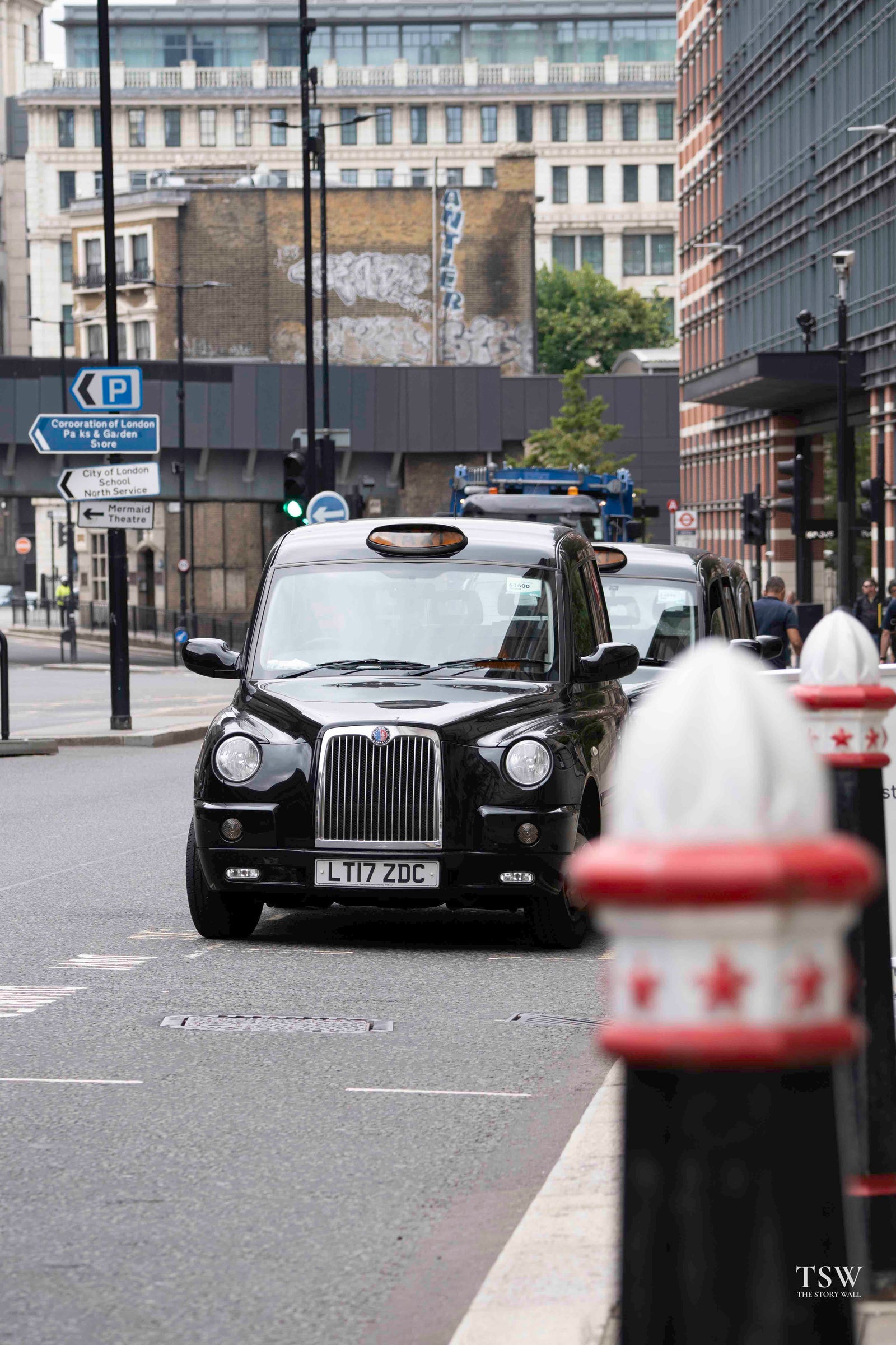 TSW025 - London ST Paul — 9