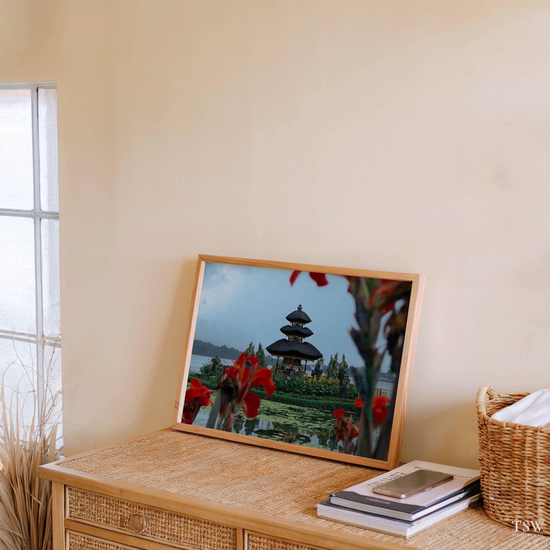 Ulun Danu Beratan, Bali - The Story Wall - 